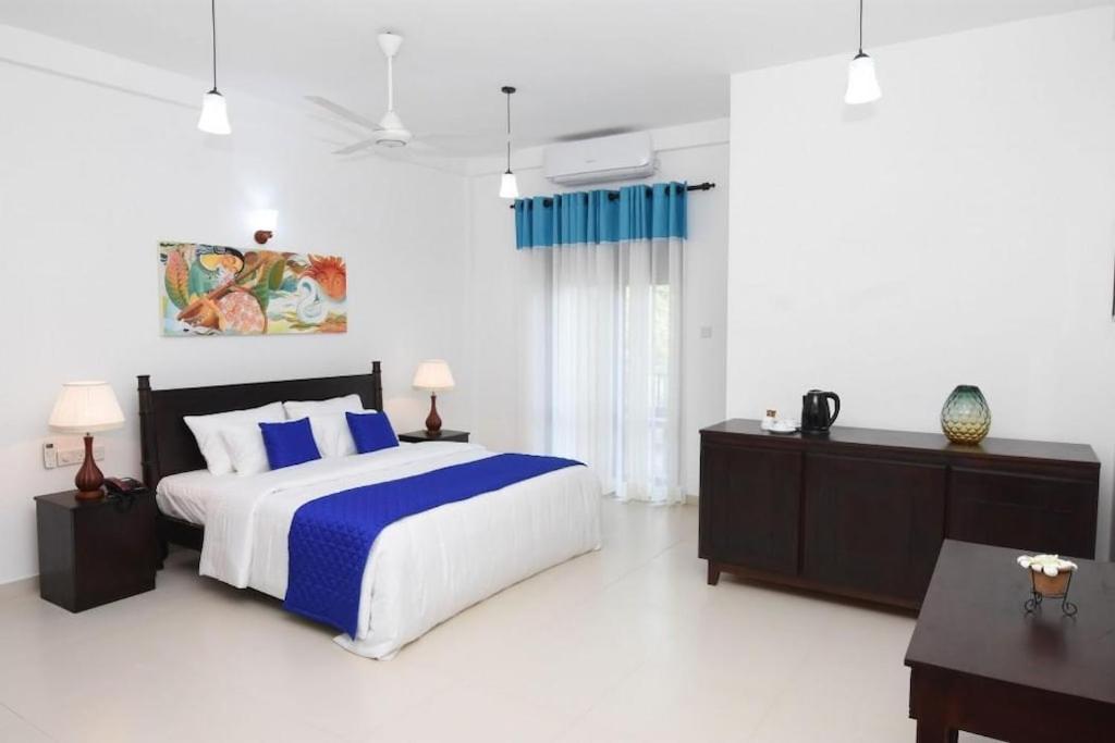Blue Spring Hotel واديوفا الغرفة الصورة
