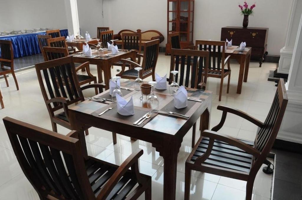 Blue Spring Hotel واديوفا المظهر الخارجي الصورة