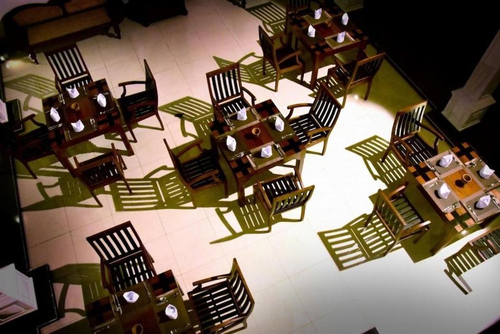 Blue Spring Hotel واديوفا المظهر الخارجي الصورة