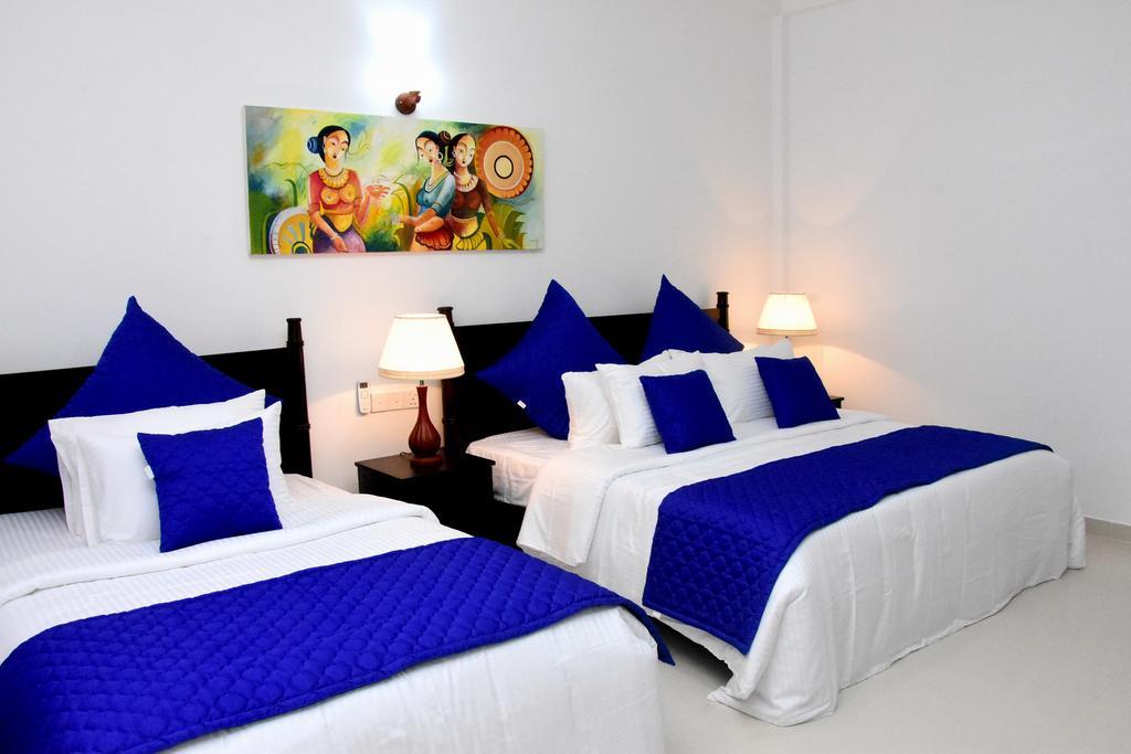 Blue Spring Hotel واديوفا المظهر الخارجي الصورة