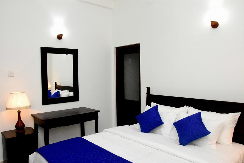 Blue Spring Hotel واديوفا المظهر الخارجي الصورة