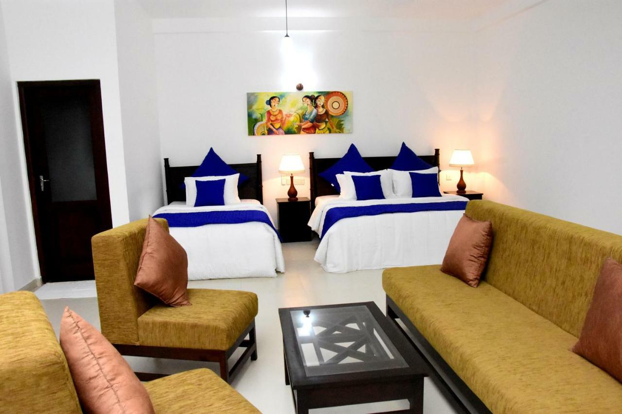 Blue Spring Hotel واديوفا المظهر الخارجي الصورة